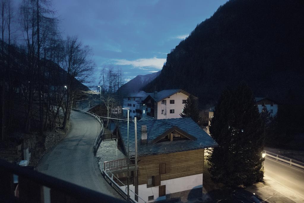 Hotel Etoile De Neige Valtournenche Luaran gambar